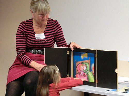 2013_12_17_lilalesestunde (16).JPG